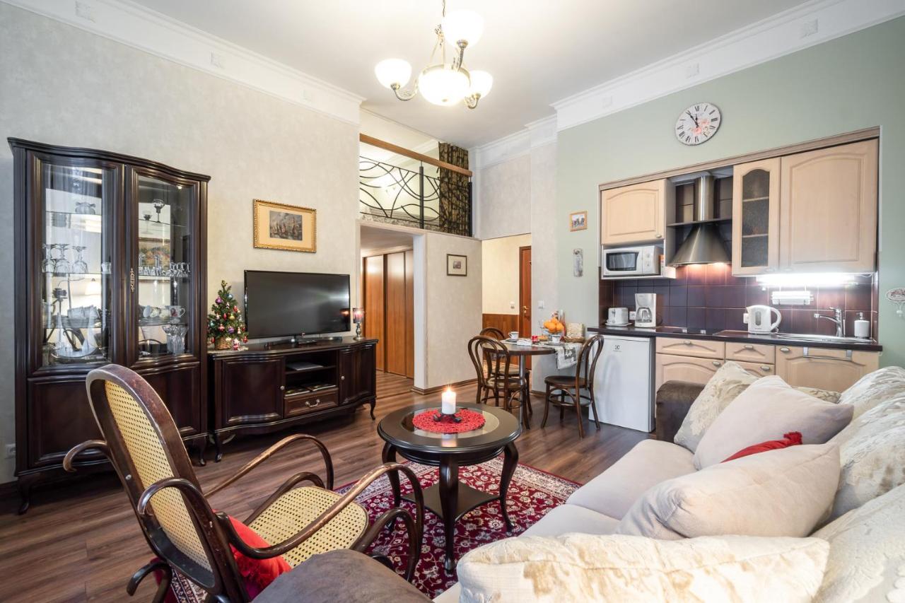 Classic Apartments In Old Town Tallinn Extérieur photo