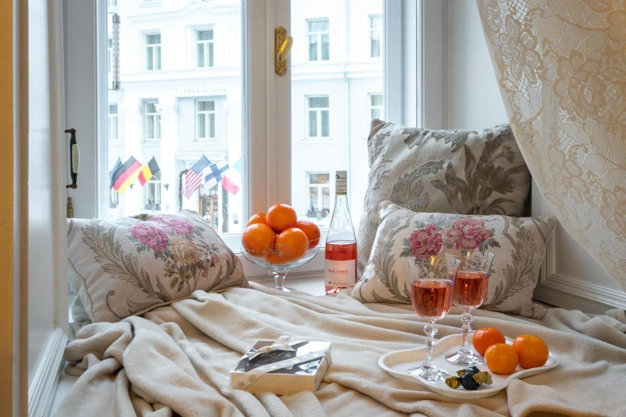 Classic Apartments In Old Town Tallinn Extérieur photo