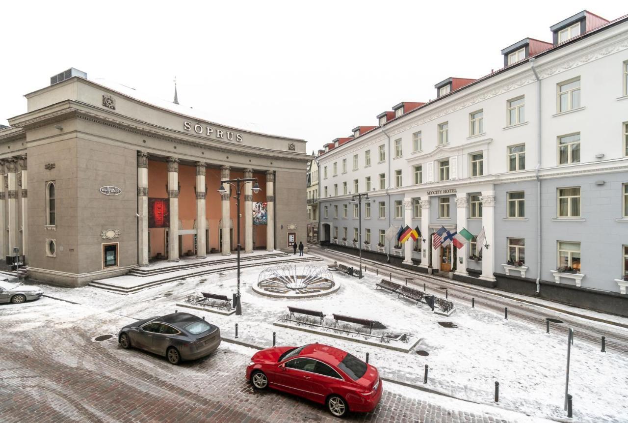 Classic Apartments In Old Town Tallinn Extérieur photo